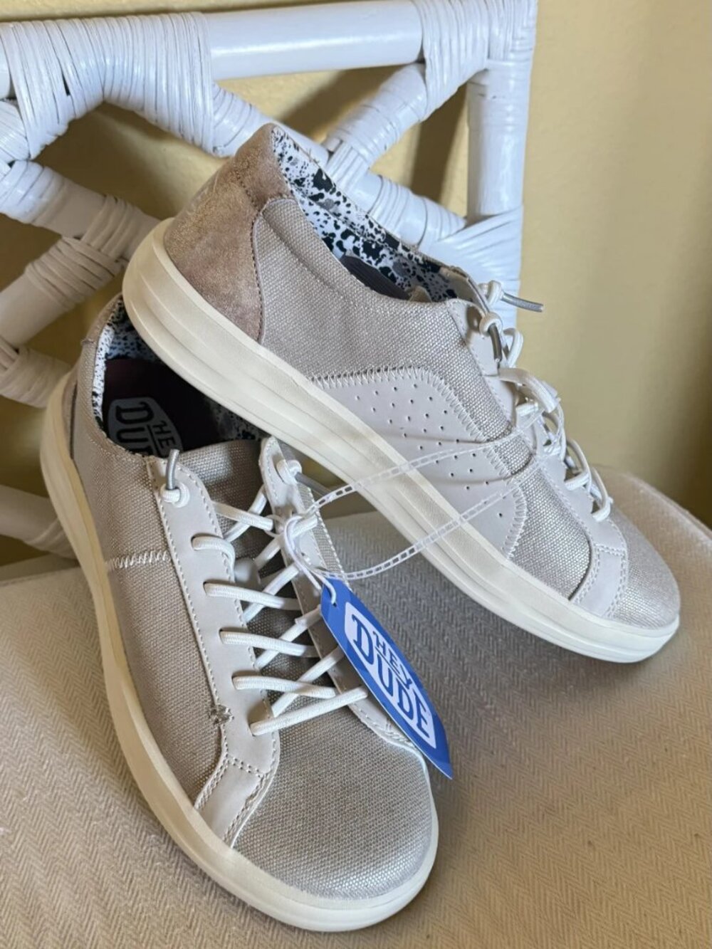 HEY DUDE Karina Shimmer Platinum Women's Comfort Shoes Sneaker Size 9 NWT